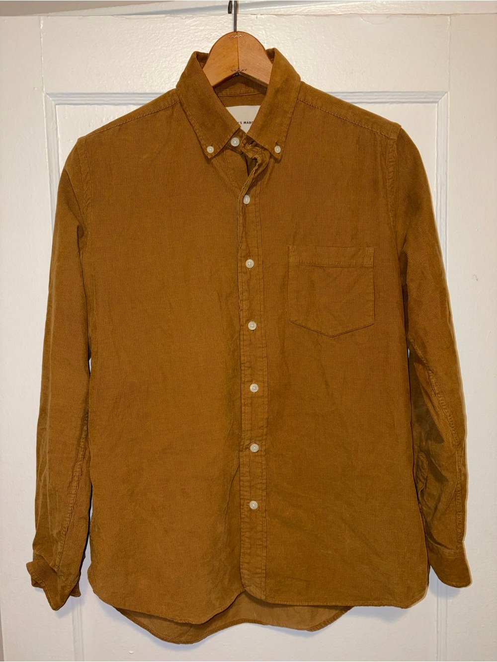A Day's March Mens Button Down Corduroy Tan Cotton Custom Fit Medium 39/40